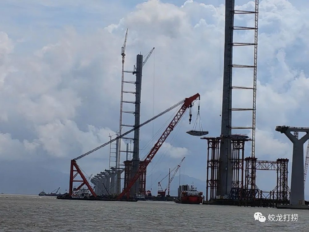 “秦航工68”成功吊裝黃茅?？绾Ｍǖ朗组撓淞?> </div>
      <div   id=